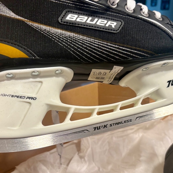 Brand New Bauer Supreme One20 Ice Hockey Skates – Senior Size 9 (Width R) – Mode - Picture 6 of 13